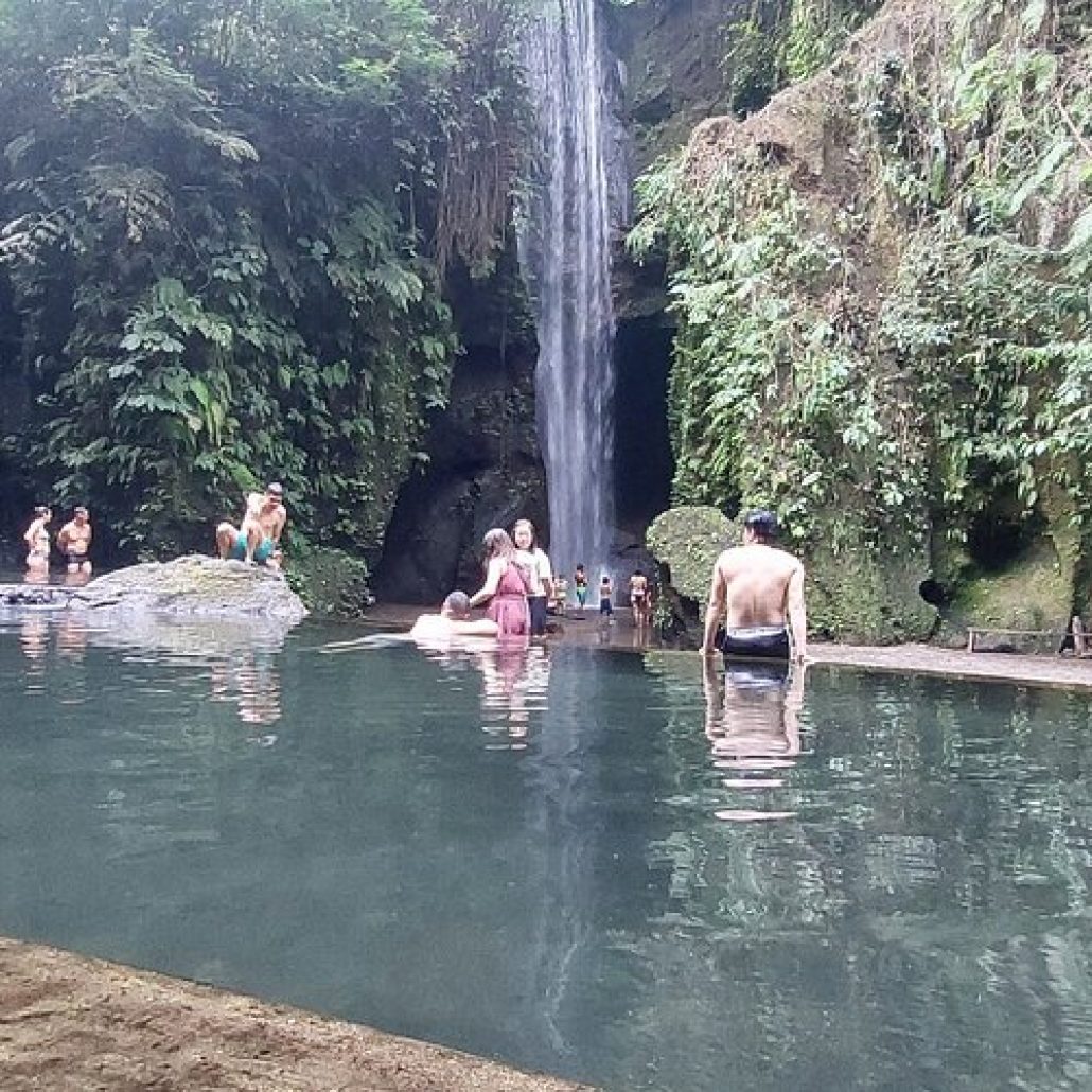 goa Raja Waterfall Bali